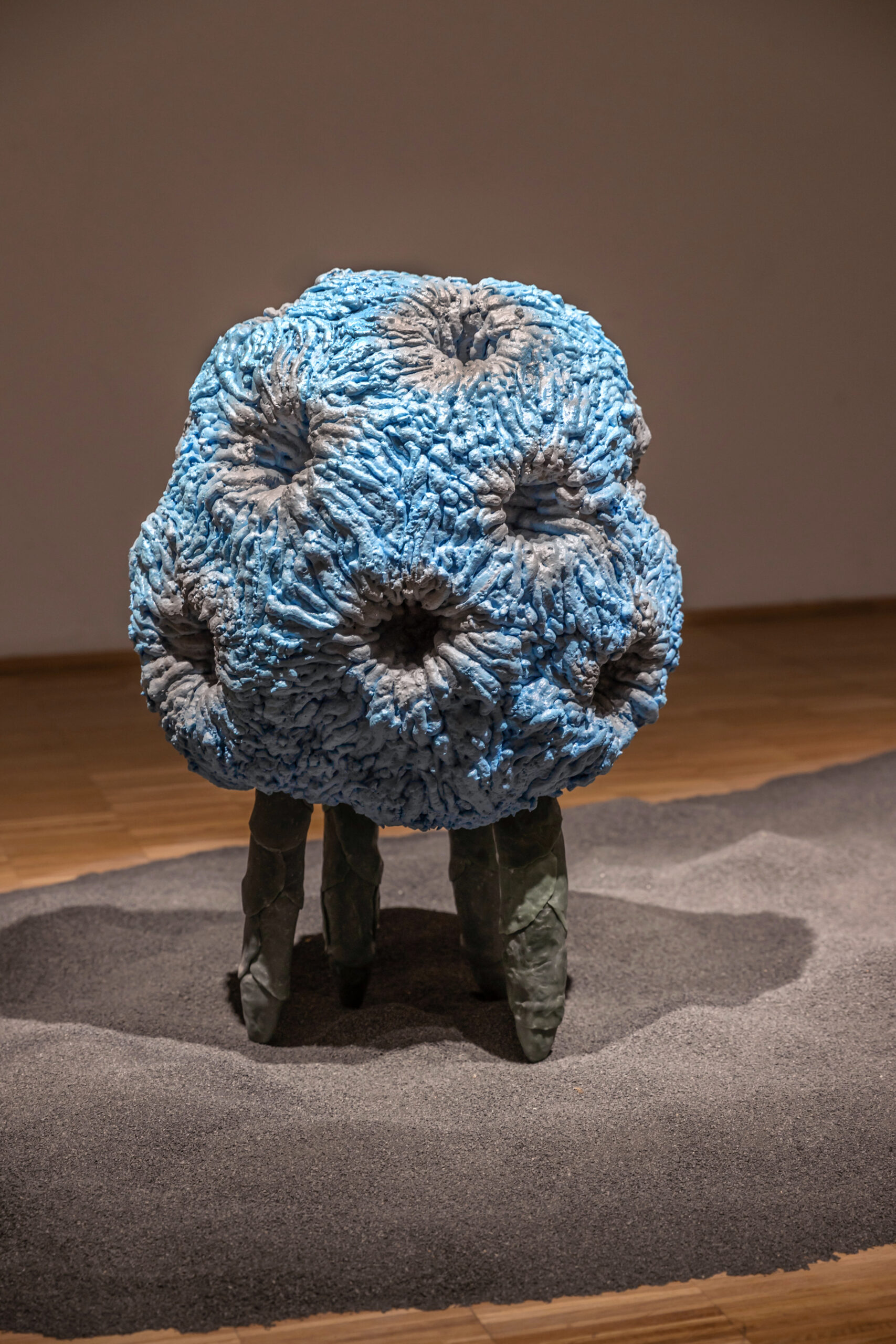 Aquatic Alteration_scupture_2023_ polyurethane foam, hard plastic,acrylic lacquer_50x40x35 cm_©Jennifer Vass