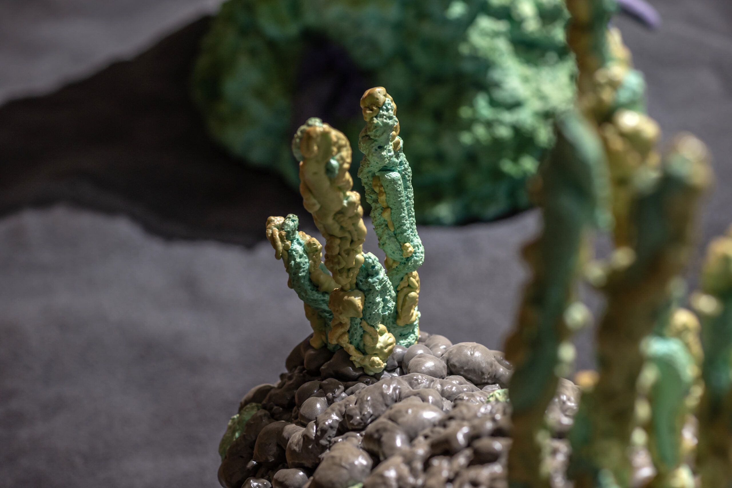 Detail Muddy Tides_sculpture_2022_polyurethane foam_80x60x30 cm_©Jennifer Vass